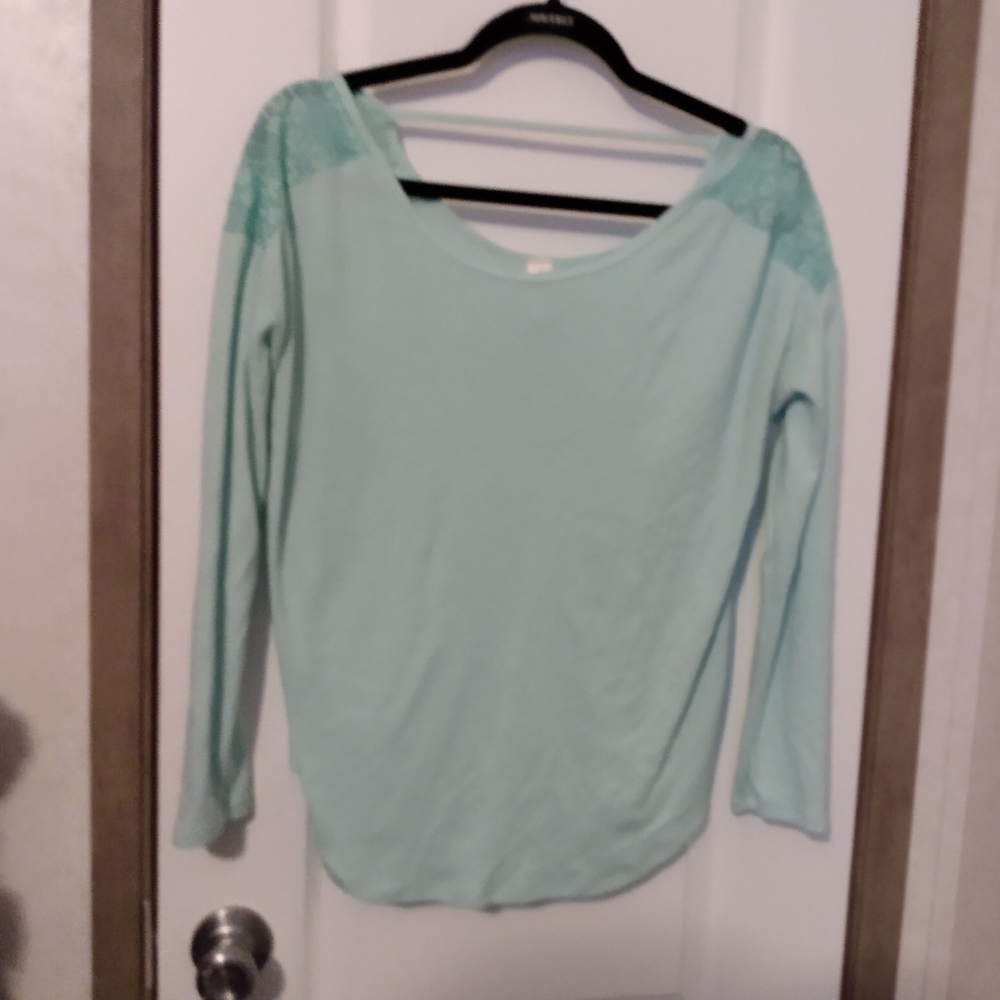 Long sleeve top